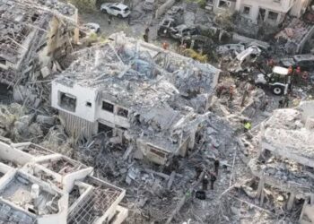 Ironie : "Des missiles iraniens ont frappé directement des maisons juives à Tel-Aviv"