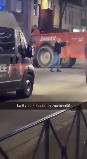 Bavure : 3 policiers ont pointé leurs armes sur un jeune agriculteur présent à un rassemblement sur Auch
