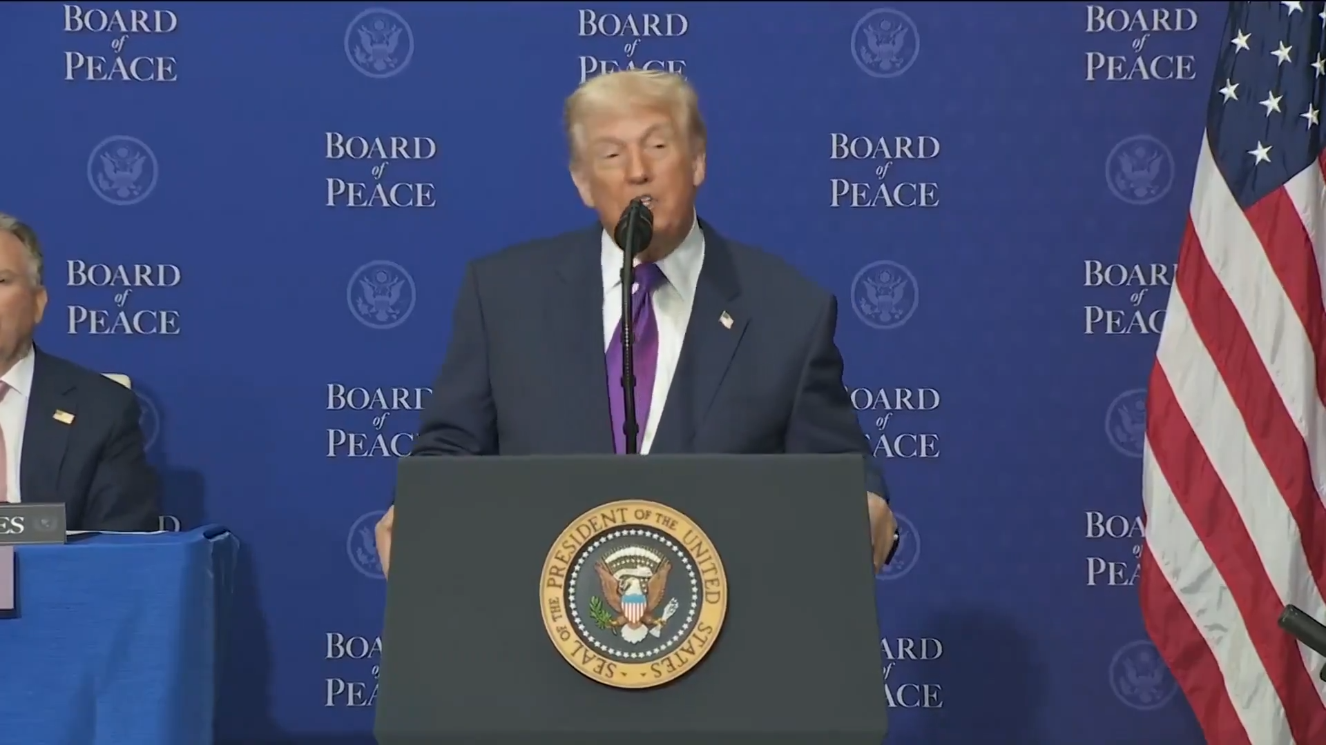 Dumb Trump a créé son « Board of Peace » qu’il présidera à vie !