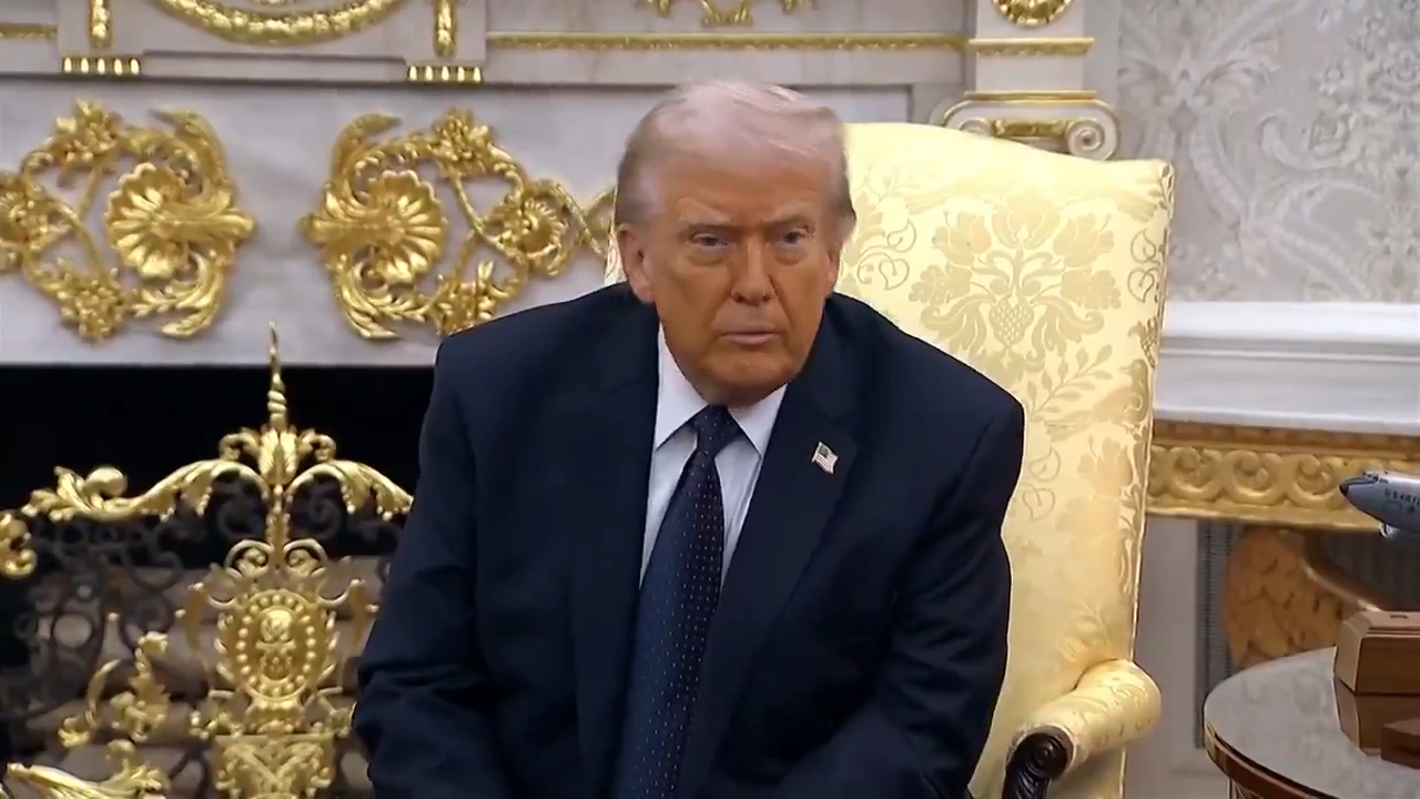 Trump menace militairement l’Espagne et insulte sa souveraineté